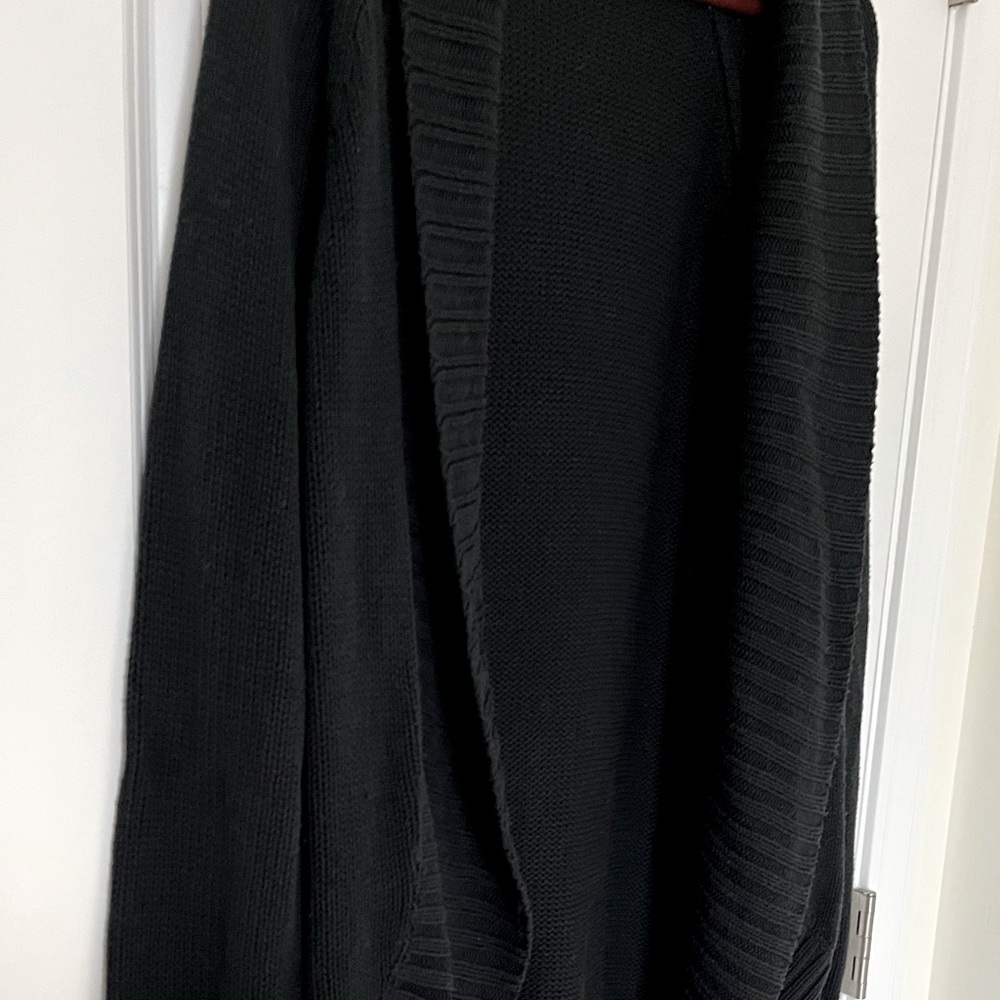 Chunky Buttonless Cardigan - Picture 2 of 7